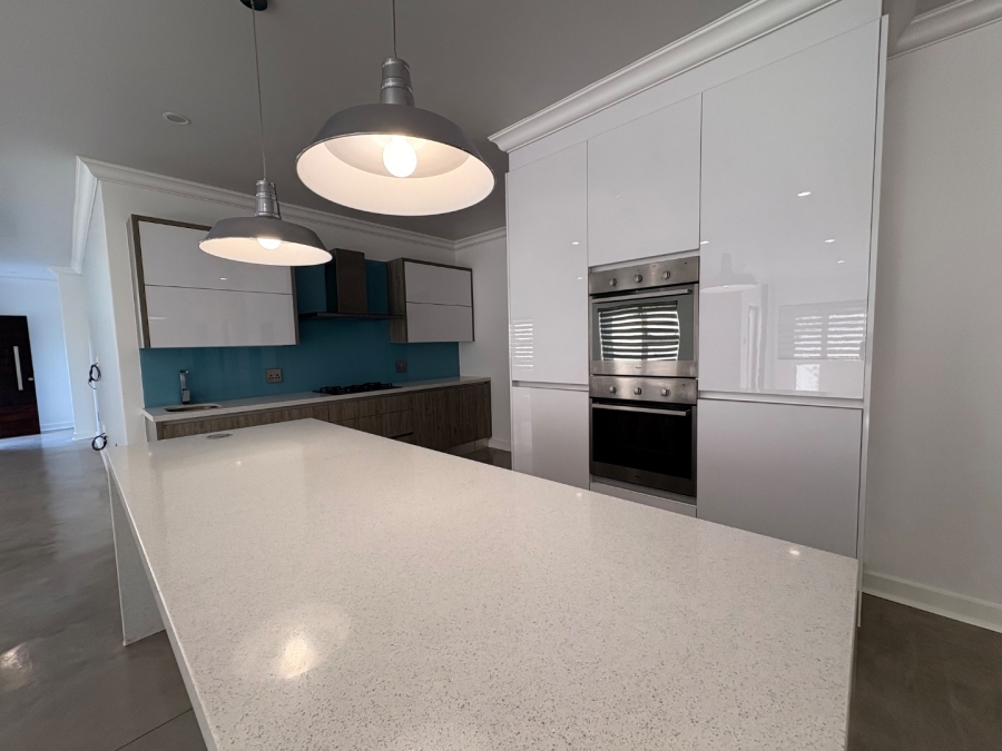 To Let 3 Bedroom Property for Rent in Wilkoppies North West